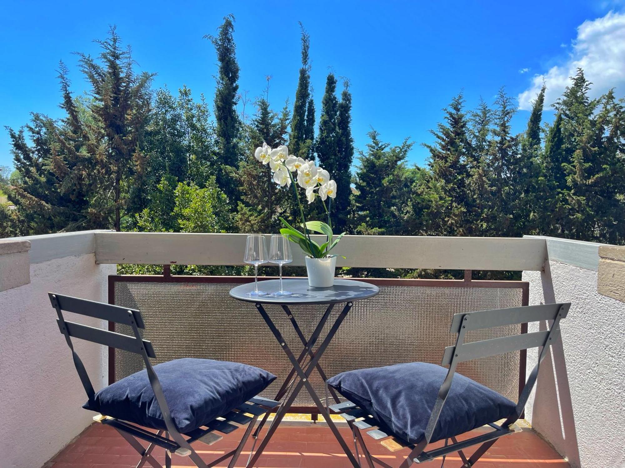 10 Min Vatican Parking&garden Apartment